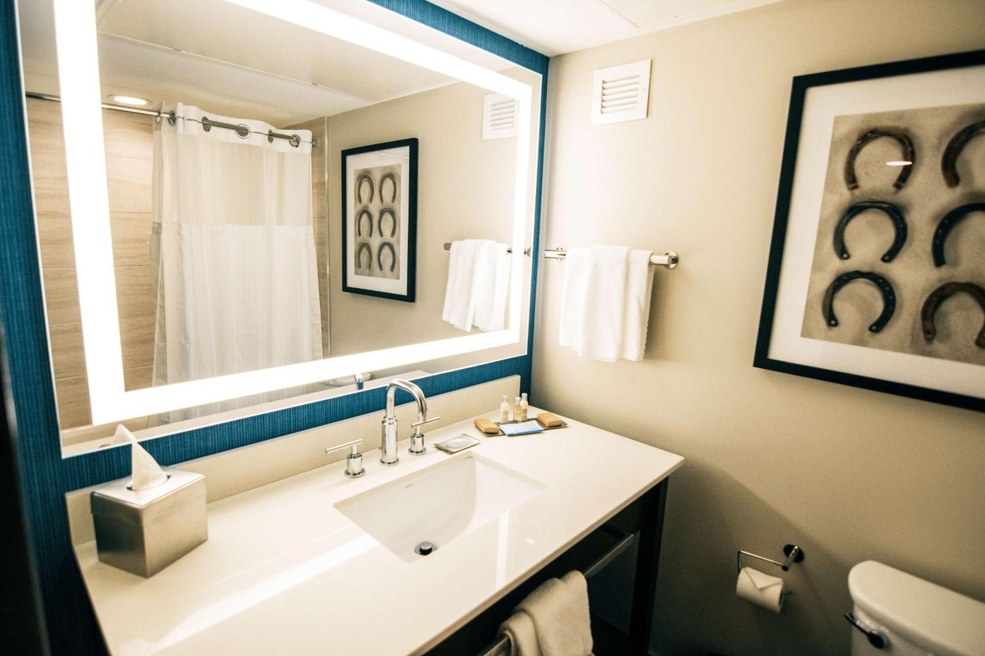 Doubletree By Hilton Lubbock - University Area Eksteriør bilde